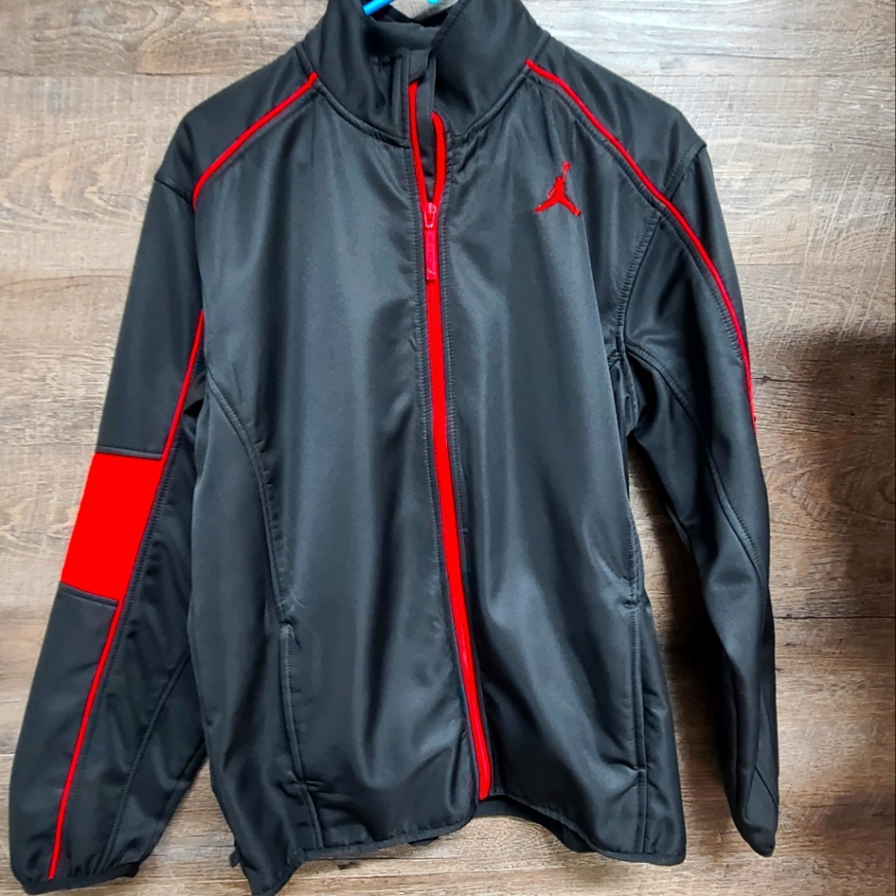 Jordan Jacket B